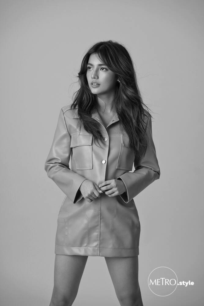 Jane de leon on the cover of Metro.Style Jane de leon on the cover of Metro.Style